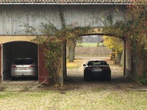 Ford Mondeo og Jaguar XF